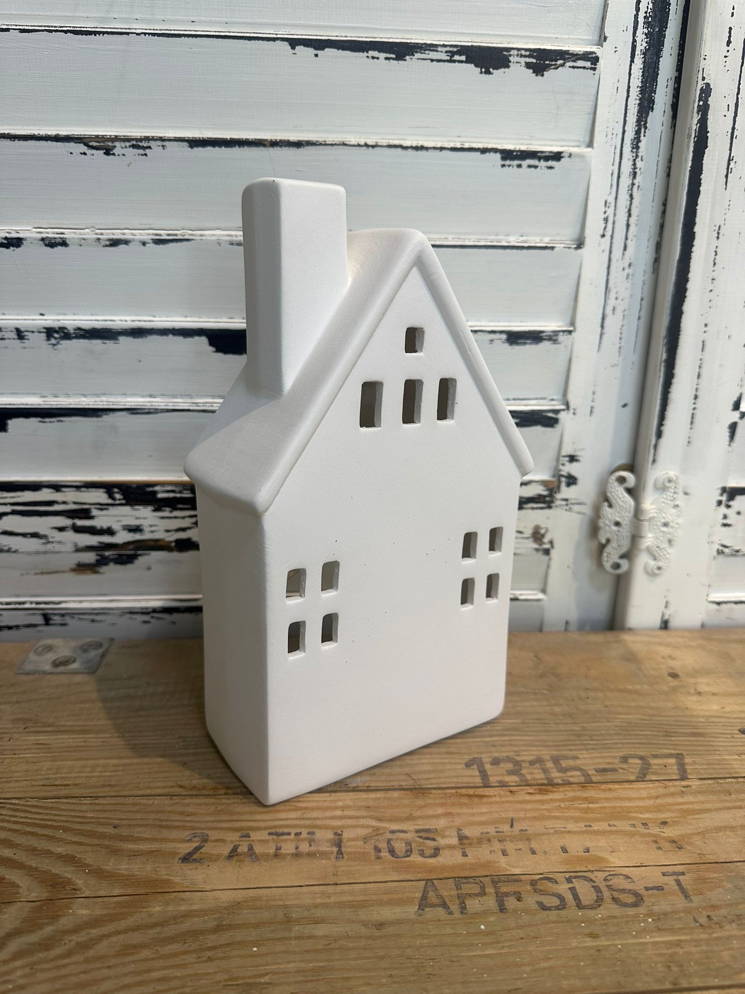 HOLLANDA EVİ BÜYÜK