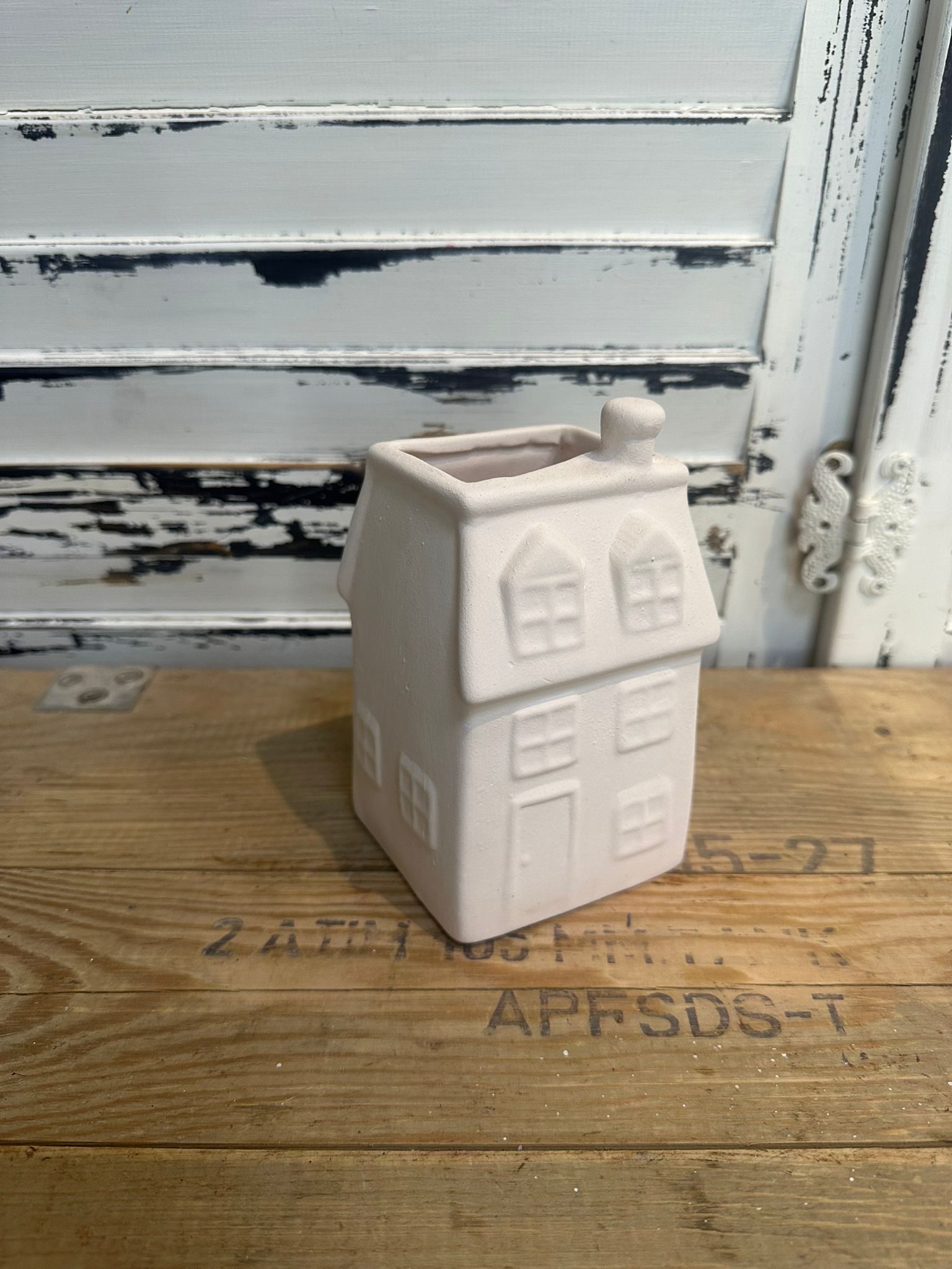 HOLLANDA EVİ KALEMLİK KISA