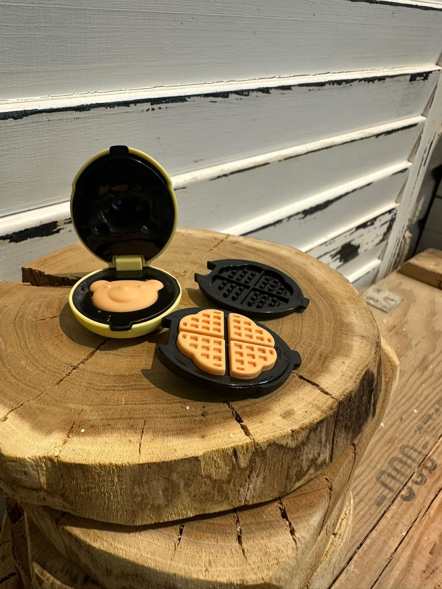 MİNYATÜR WAFFLE MAKİNESİ SARI